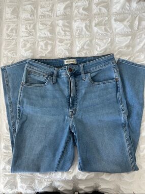 Madewell Women's Light Wash Curvy Road Tripper Jean